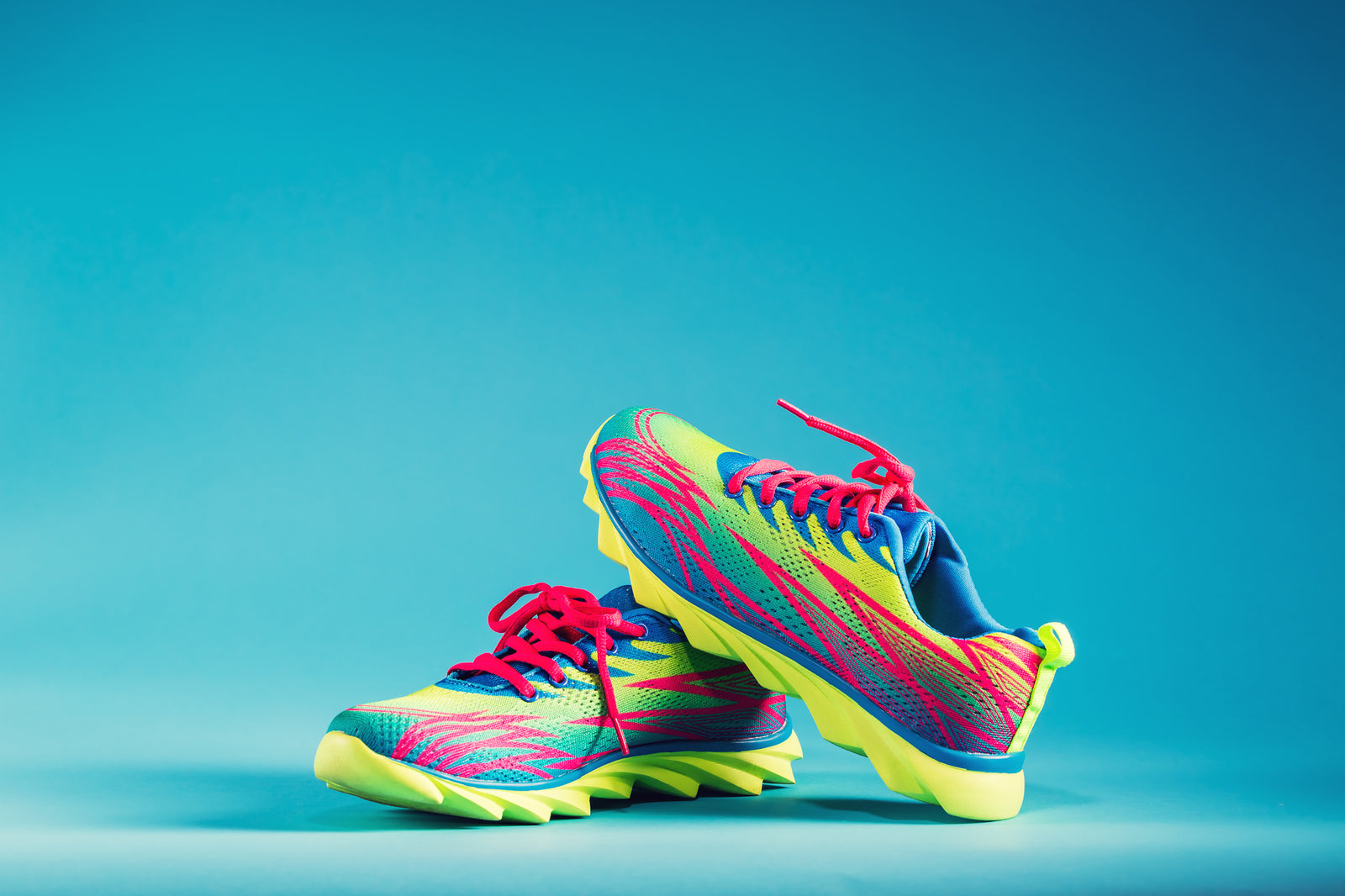 How to Choose the Best Shoes For Athletes with Flat Feet?